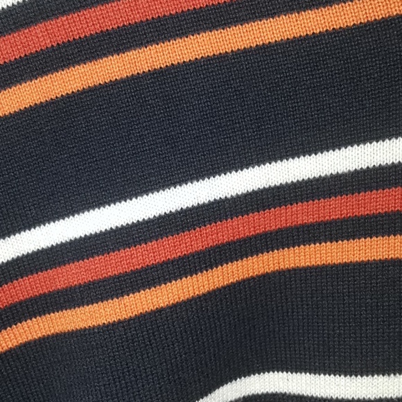 Old Navy V Neck Sweater - Picture 4 of 5